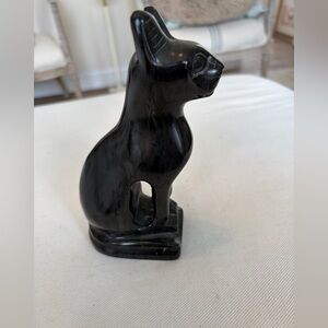 Black Cat Figurine - Elegant Decorative Statue